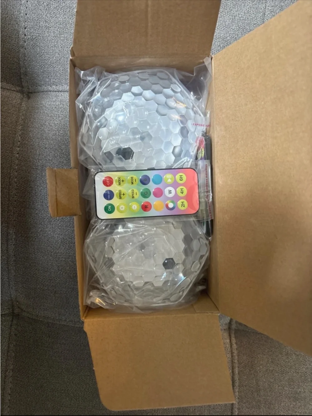Solar Powered Pool Light - Multicolor LED (Purple/Teal Packaging)